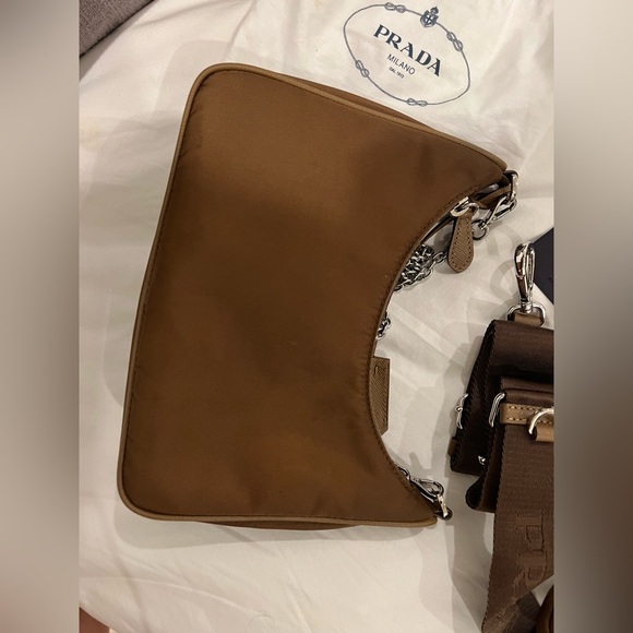 Prada Nylon Re Edition 2005 Authentic - Picture 6 of 10